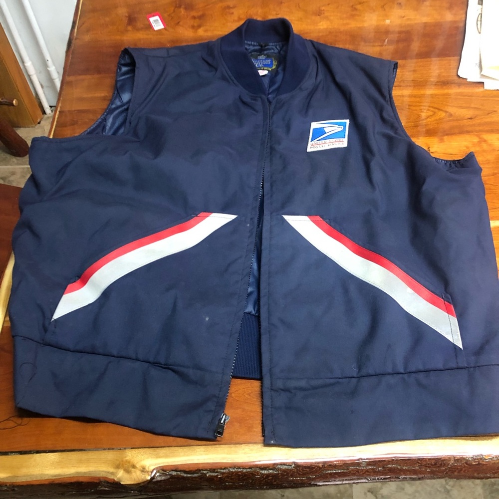 Unisex carrier vest